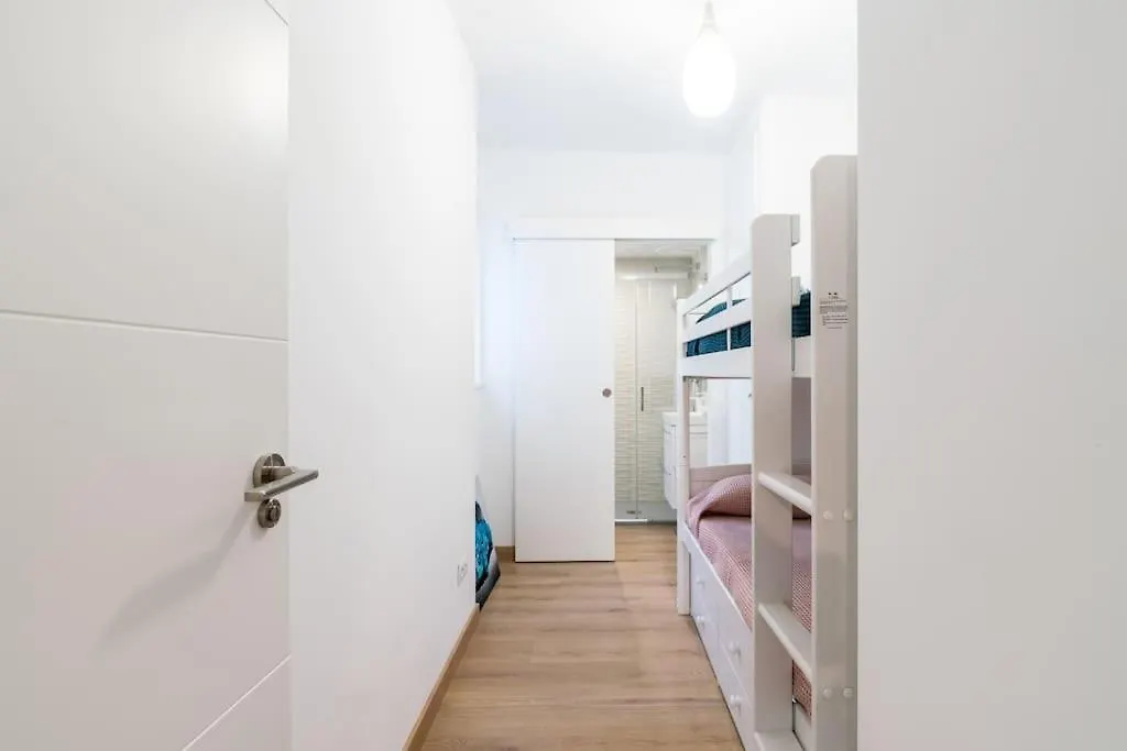 Apartamento Magnifico Atico En Frente De La Feria Sevilla