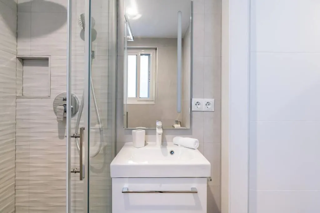 Apartamento Magnifico Atico En Frente De La Feria Sevilla